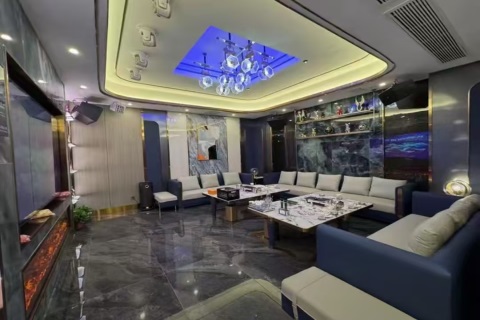 鞍山员工福利好夜场招聘，轻松上班不穿工服